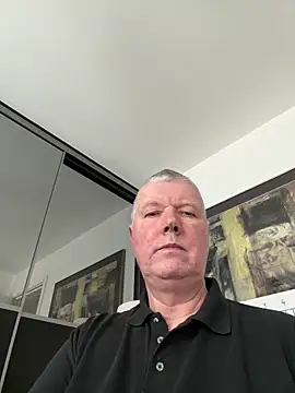 cumboy online show from January 13, 11:30 am