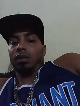 anthonyllamozas20 online show from July 5, 1:09 am