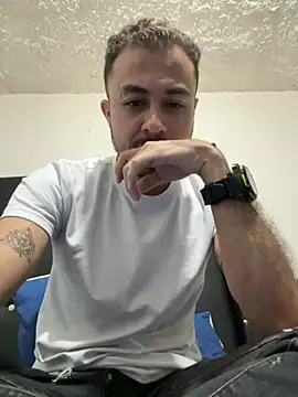 Liam Brawn online show from June 29, 1:56 am
