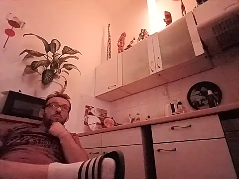 Bobek81 online show from August 1, 2:32 am