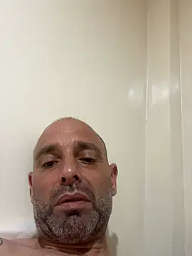 tapesexxx online show from August 8, 8:43 am