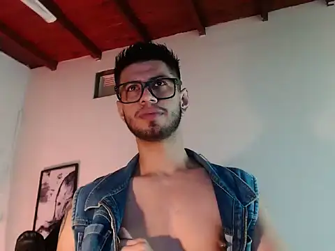 Colby smit  online show from July 24, 10:22 am