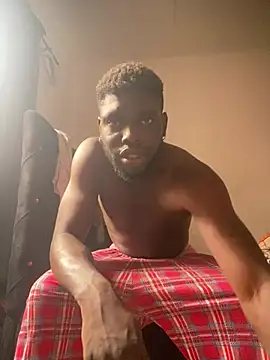 ITOPTOPSNAIJA online show from July 30, 11:20 am