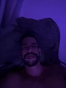 Raeuww online show from July 28, 5:37 am