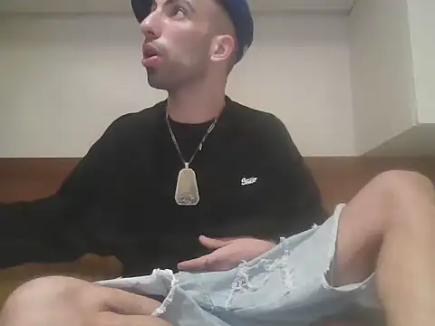 LamafiaDelAmor79 online show from August 8, 10:33 am