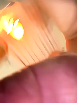 dcrouch9 online show from November 10, 4:50 am