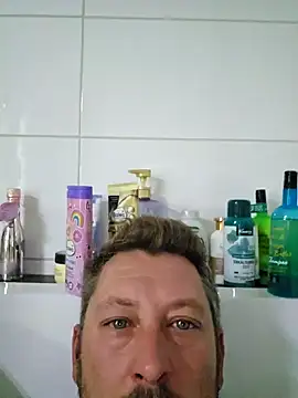 ktmtom247 online show from October 12, 6:07 am