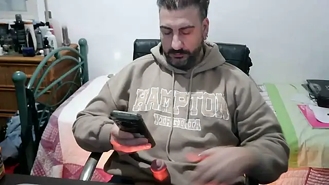 Italian dark desire online show from February 16, 11:30 am