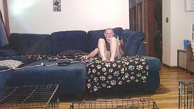 Snapshot of Sweet_Sexy1963 chatting on September 30, 5:49 pm Sweet Sexy1963 online show from September 30, 5:49 pm