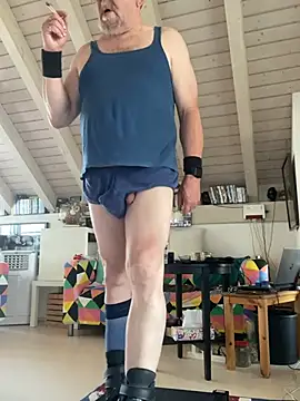 wankcellar online show from June 19, 2:00 pm