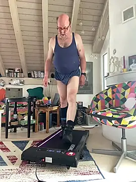 wankcellar online show from August 5, 9:58 am