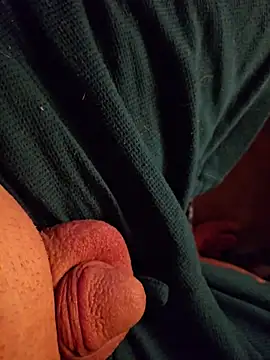 russtee online show from February 24, 6:03 am