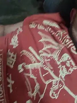 dark8in online show from September 14, 6:21 pm