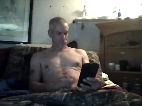 Snapshot of Biknight chatting on February 11, 12:48 pm Biknight online show from February 11, 12:48 pm