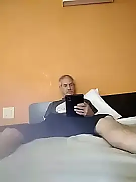 Snapshot of Biknight chatting on January 22, 11:00 pm Biknight online show from January 22, 11:00 pm