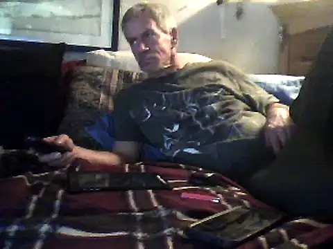 Snapshot of Biknight chatting on February 9, 4:14 am Biknight online show from February 9, 4:14 am