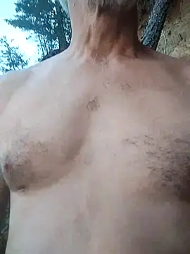 Snapshot of Biknight chatting on September 13, 11:28 pm Biknight online show from September 13, 11:28 pm