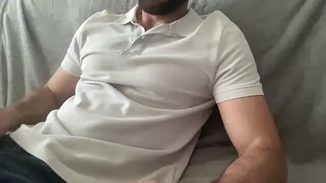 Snapshot of Pmendes19998 chatting on September 28, 3:21 pm Pmendes19998 online show from September 28, 3:21 pm