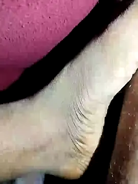 Snapshot of bigh96dik chatting on January 15, 5:29 am bigh96dik online show from January 15, 5:29 am