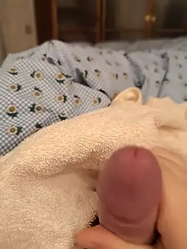 geilerboy2628 online show from March 11, 11:45 pm