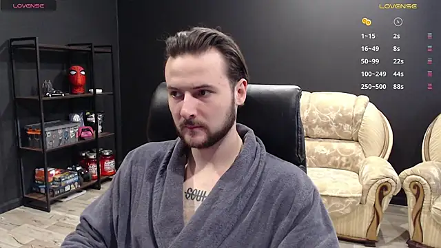 Snapshot of MihasikD chatting on February 17, 12:59 pm MihasikD online show from February 17, 12:59 pm