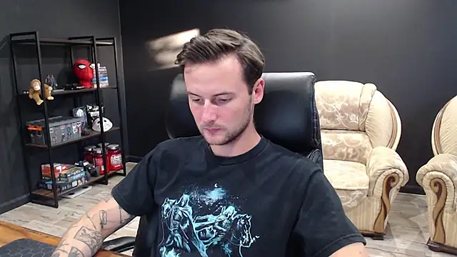 Snapshot of MihasikD chatting on September 23, 2:27 pm MihasikD online show from September 23, 2:27 pm