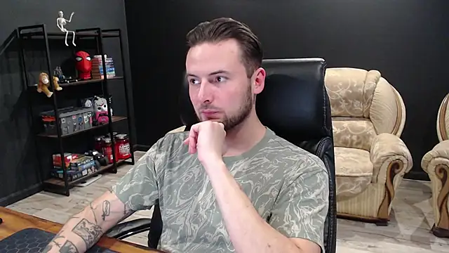 MihasikD online show from November 2, 12:20 pm