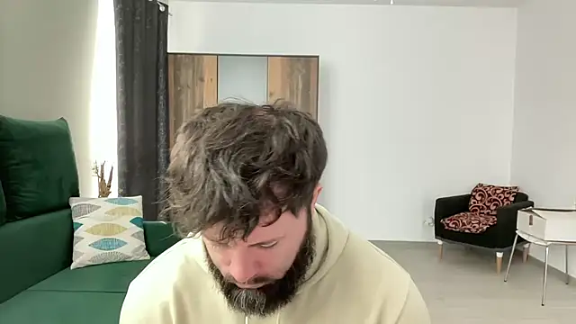 Snapshot of AlphaSparks chatting on February 19, 7:28 am AlphaSparks online show from February 19, 7:28 am