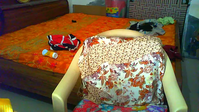 Vbestshow online show from February 25, 1:01 pm