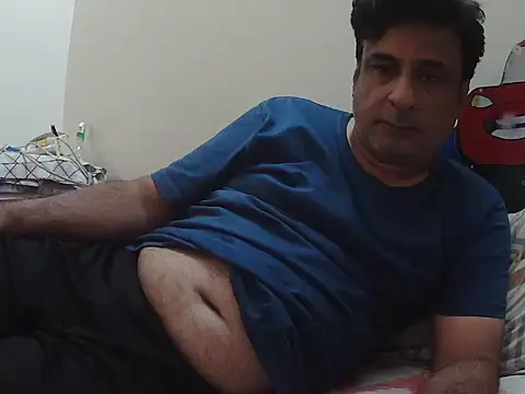 Snapshot of desipapaxxx chatting on October 25, 8:10 pm desipapaxxx online show from October 25, 8:10 pm