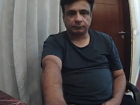 desipapaxxx online show from April 8, 7:44 pm