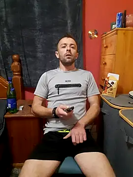 Adrian26pl online show from April 14, 5:34 pm