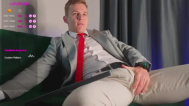 S3Xyes online show from December 11, 3:15 am