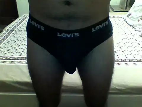 Snapshot of secretoxoxo chatting on December 4, 12:25 pm secretoxoxo online show from December 4, 12:25 pm