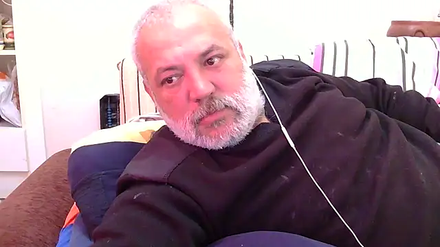 husoizmir online show from April 26, 9:39 am