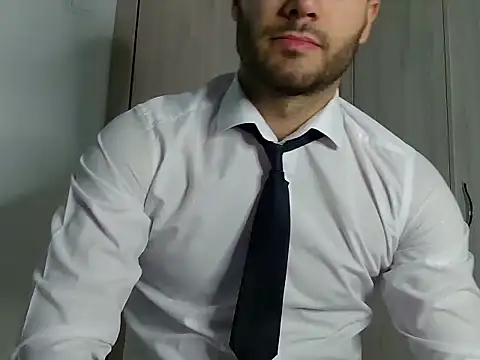 Snapshot of Justynn1 chatting on January 17, 1:26 am Justynn1 online show from January 17, 1:26 am