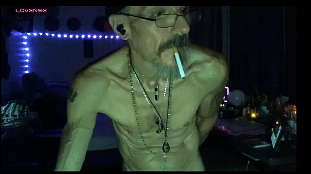 Snapshot of mycock2474u chatting on September 17, 12:17 pm mycock2474u online show from September 17, 12:17 pm