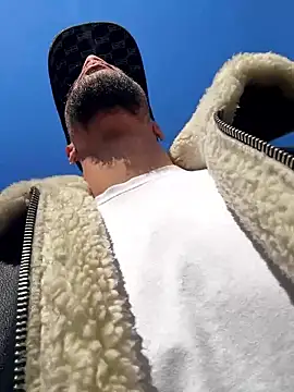 Lionayowe online show from March 2, 1:07 pm