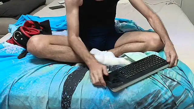 midnight0069 online show from June 12, 2:59 pm