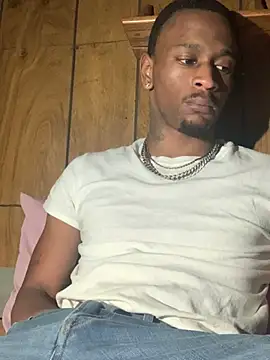 Snapshot of Tristris100 chatting on December 7, 12:09 am Tristris100 online show from December 7, 12:09 am