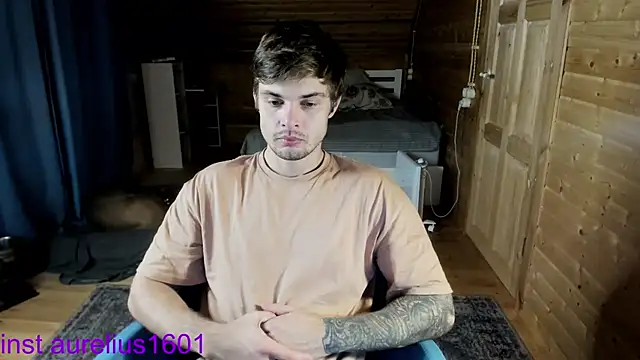 maks wolfis online show from October 7, 3:43 am