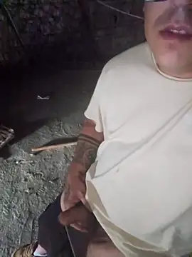 Snapshot of Alex3009 chatting on September 28, 5:00 pm Alex3009 online show from September 28, 5:00 pm