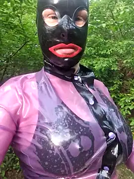 Kinkidani86 online show from May 8, 5:24 pm