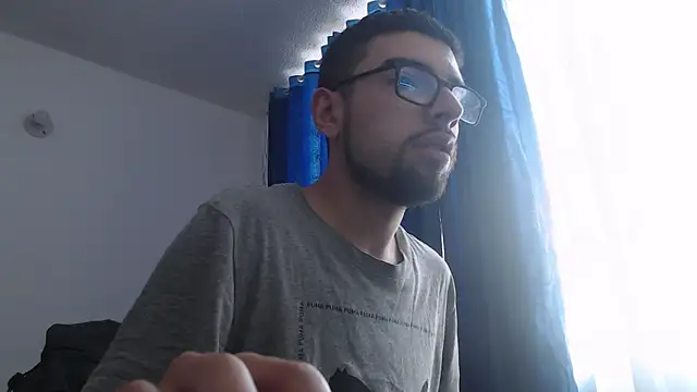 fvckolombianguyy online show from February 3, 2:13 pm