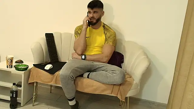 MauroTwin online show from November 29, 8:00 pm