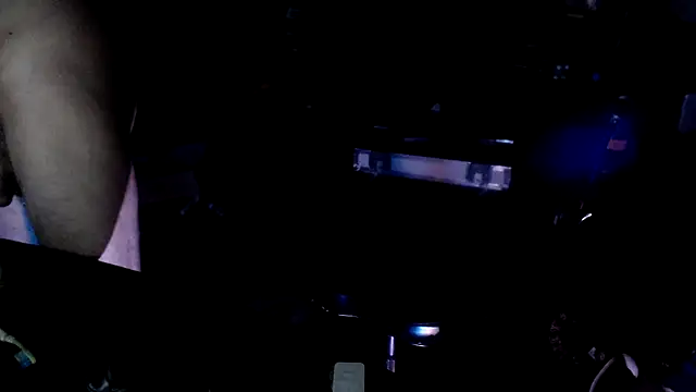 Snapshot of hollywood808 chatting on March 19, 10:22 am hollywood808 online show from March 19, 10:22 am