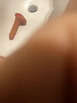 tunneltom online show from February 12, 9:10 pm