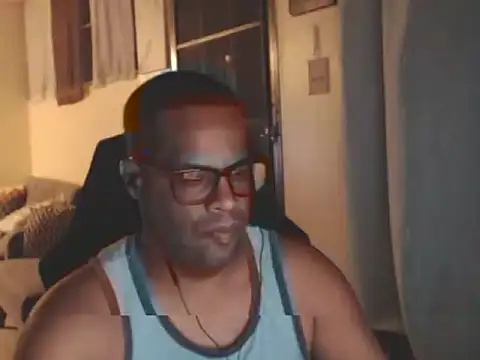 thesugar32 online show from March 20, 2:15 am