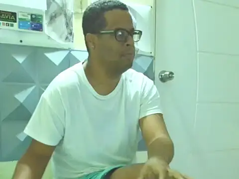 thesugar32 online show from January 8, 12:43 pm