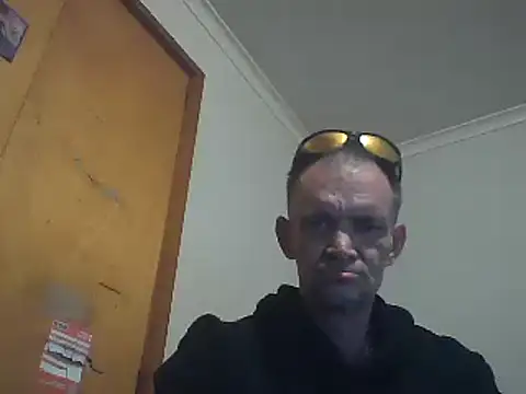 Snapshot of TooFknHorny1 chatting on February 19, 3:16 pm TooFknHorny1 online show from February 19, 3:16 pm